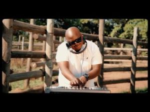 VIDEO: Pat Medina – Ngwana Batho Walla ft Master Chuza